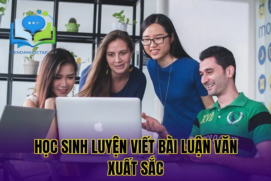 Học sinh luyện viết bài luận văn xuất sắc