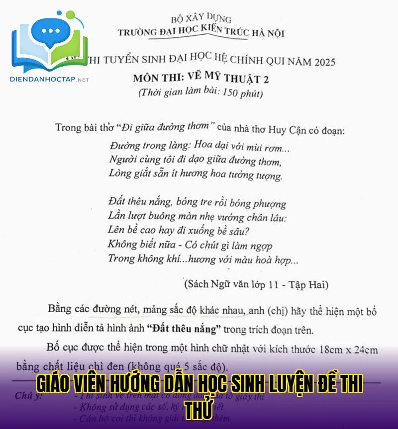 Giáo viên hướng dẫn học sinh luyện đề thi thử